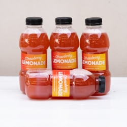   Domácí jahodová limonáda...